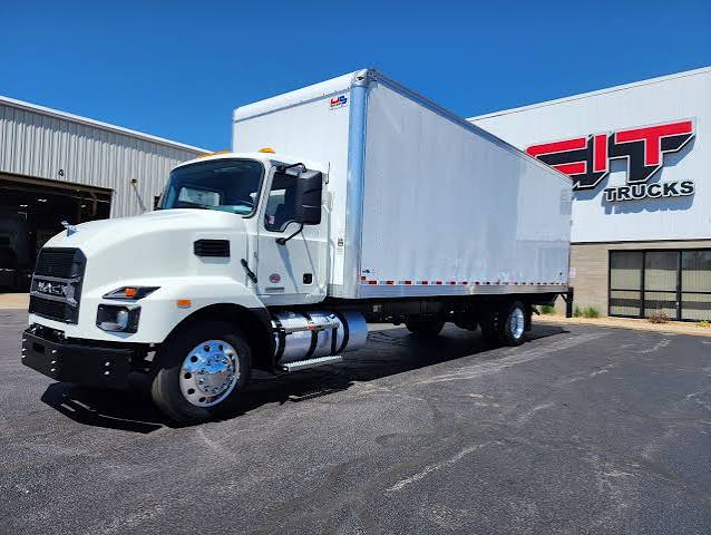Box truck